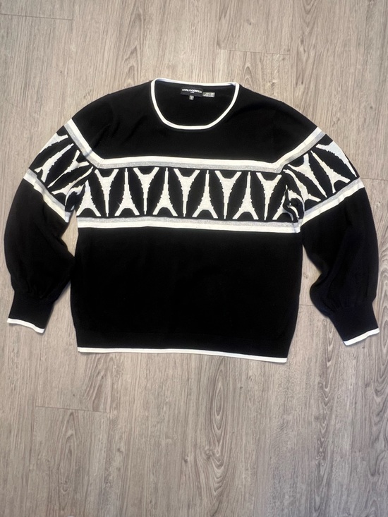 Karl Lagerfeld Sweaters - Karl Lagerfeld Black and White Eiffel Motif Knit Sweater